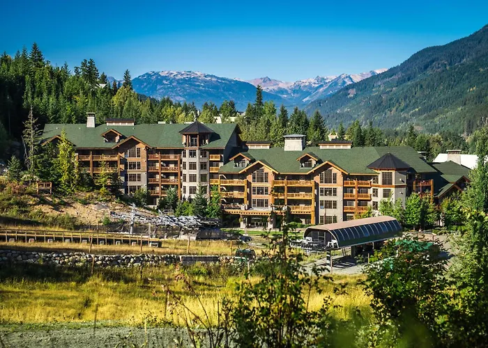 First Tracks Lodge